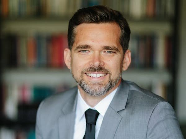 Dr. James Taylor headshot