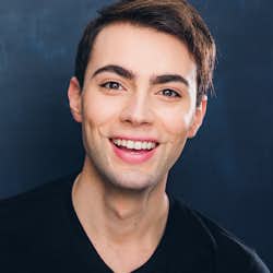 Headshot of alum Michael Gaudio