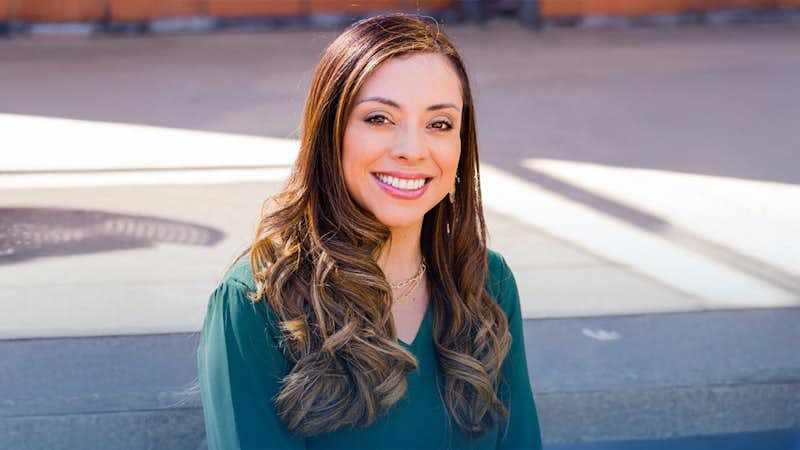 Florecita Carías Mejía talks about her success in finance at BNY Mellon.